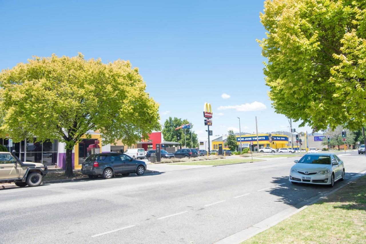 Elm Court Motel Albury Eksteriør bilde